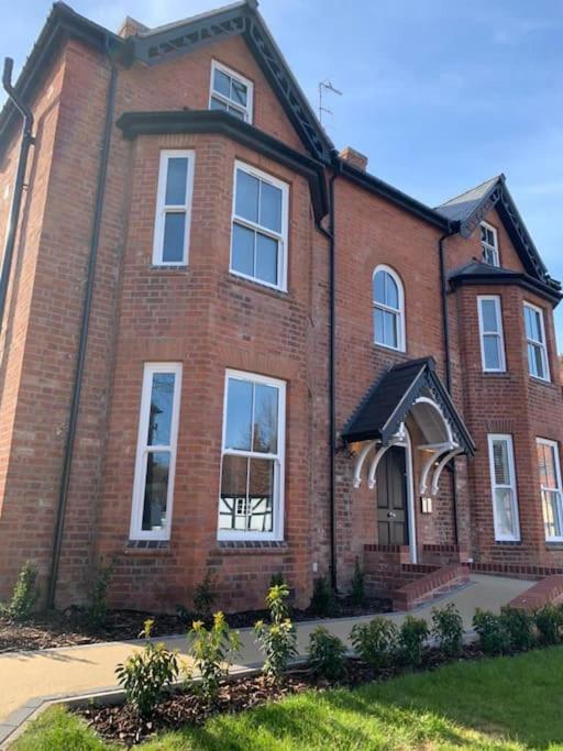 Boutique Luxury Apartment, High St, Henley-In-Arden المظهر الخارجي الصورة